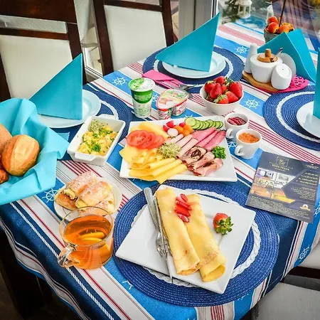 Oda ve Kahvaltı Bryza 3*